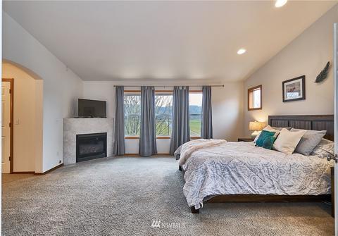 1011 Eagle Ave SW, Orting, WA 98360 photo 14
