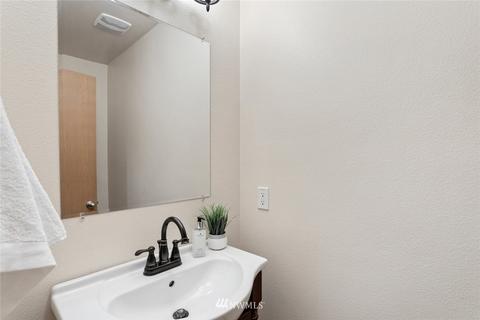 20637 E 197th Ave E, Orting, WA 98360 photo 16