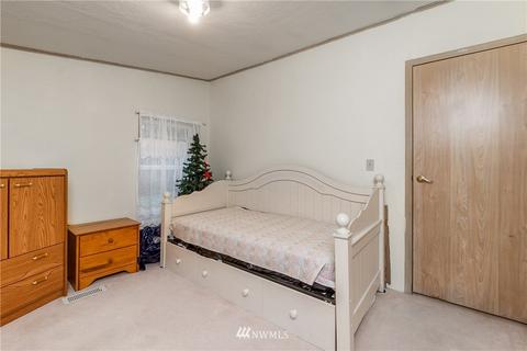4306 252nd Street Ct E, Spanaway, WA 98387 photo 25