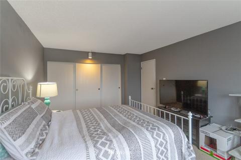8823 Holly Dr #E204, Everett, WA 98208 photo 9