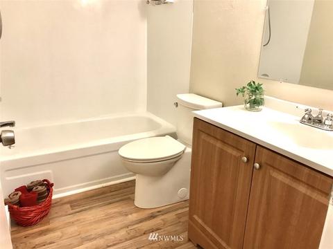 17002 Spanaway Ln, Spanaway, WA 98387 photo 10