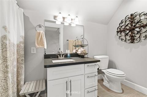 2116 Rockefeller Ave, Everett, WA 98201 photo 17