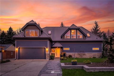 2117 5th St, Everett, WA 98201 photo 2