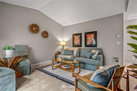 18930 Bothell Everett Hwy #H302, Bothell, WA 98012 photo 3