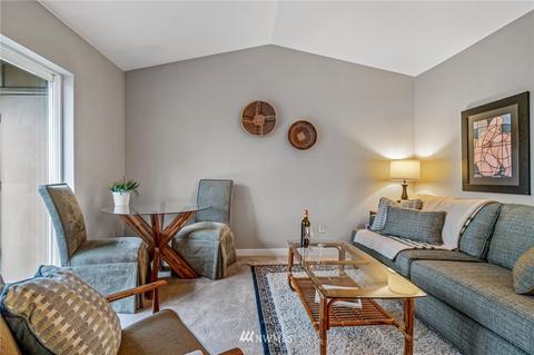 18930 Bothell Everett Hwy #H302, Bothell, WA 98012 photo 6
