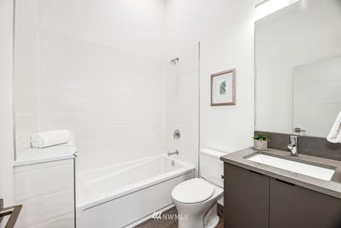 623 19th Ave E, Seattle, WA 98112 photo 7