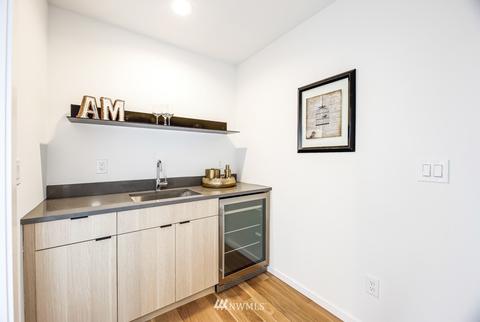 623 19th Ave E, Seattle, WA 98112 photo 28