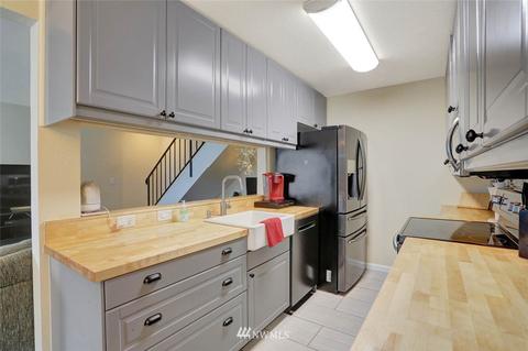 426 213th Pl SW #20C, Bothell, WA 98021 photo 10