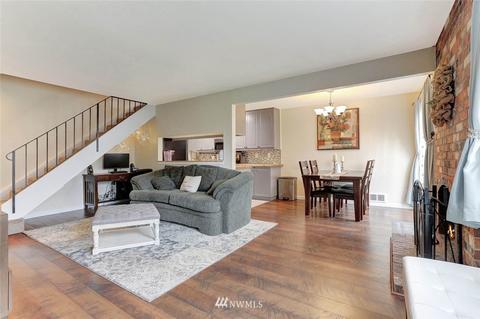 426 213th Pl SW #20C, Bothell, WA 98021 photo 2