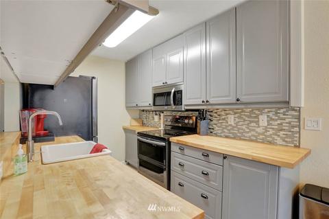 426 213th Pl SW #20C, Bothell, WA 98021 photo 11