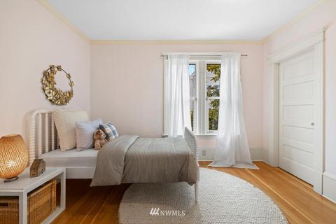 1714 E Thomas St, Seattle, WA 98112 photo 23