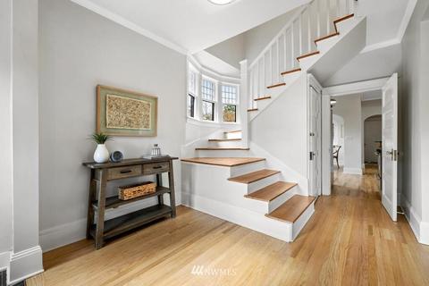 1714 E Thomas St, Seattle, WA 98112 photo 18