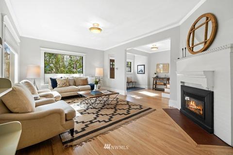 1714 E Thomas St, Seattle, WA 98112 photo 3