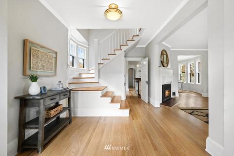 1714 E Thomas St, Seattle, WA 98112 photo 2