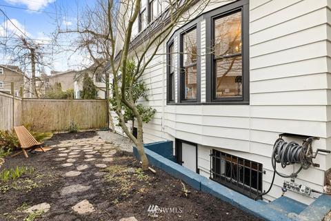 1714 E Thomas St, Seattle, WA 98112 photo 32