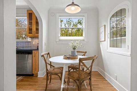 1714 E Thomas St, Seattle, WA 98112 photo 12