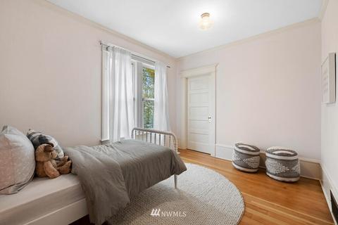 1714 E Thomas St, Seattle, WA 98112 photo 25