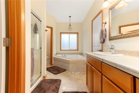 15525 148th Avenue Ct E, Orting, WA 98360 photo 21