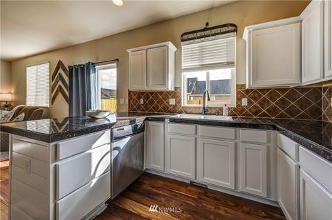 430 Petersen Dr E, Enumclaw, WA 98022 photo 10