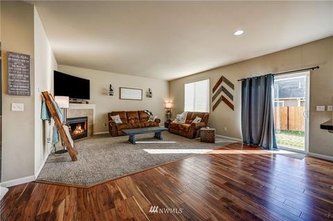 430 Petersen Dr E, Enumclaw, WA 98022 photo 5