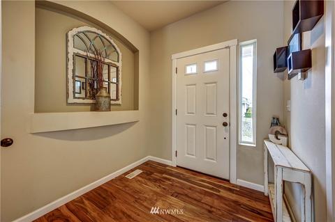 430 Petersen Dr E, Enumclaw, WA 98022 photo 2