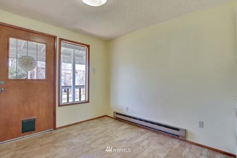 301 Leber Ct NW, Orting, WA 98360 photo 12