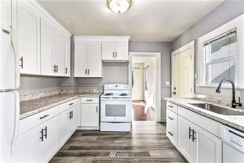 3709 Rockefeller Ave, Everett, WA 98201 photo 6