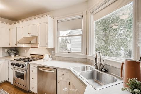 729 Main St, Edmonds, WA 98020 photo 9
