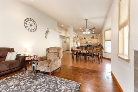 1103 180th St E, Spanaway, WA 98387 photo 6
