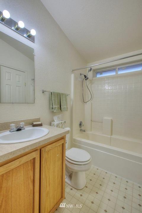14110 72nd St E, Sumner, WA 98390 photo 12