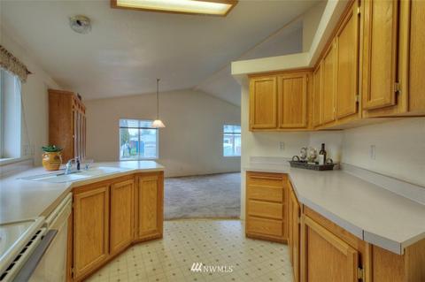 14110 72nd St E, Sumner, WA 98390 photo 7