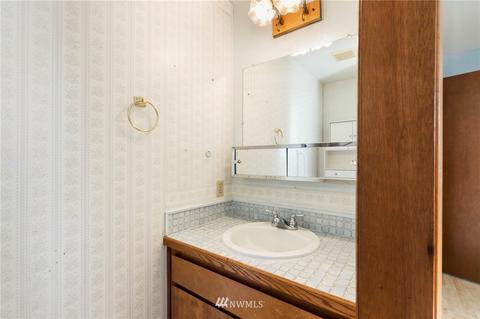 264 W Hammond St, Sequim, WA 98382 photo 10
