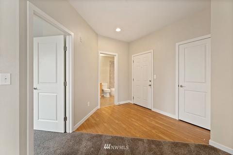 12012 NE 204th Pl #C102, Bothell, WA 98021 photo 16