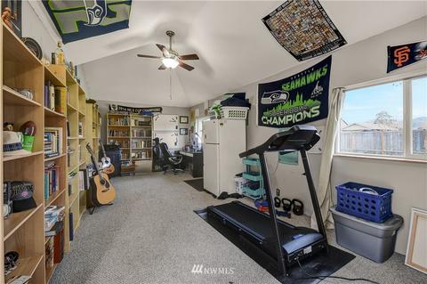 1827 Harding St, Enumclaw, WA 98022 photo 19