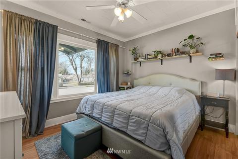 1827 Harding St, Enumclaw, WA 98022 photo 13