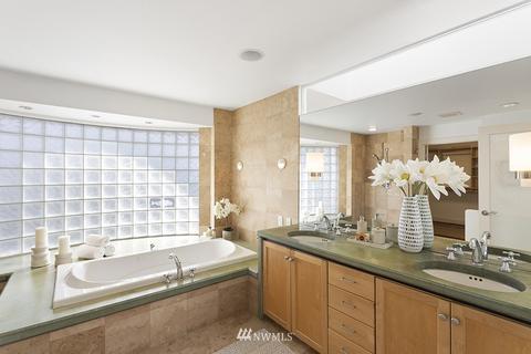 1815 E Mcgraw St, Seattle, WA 98112 photo 17