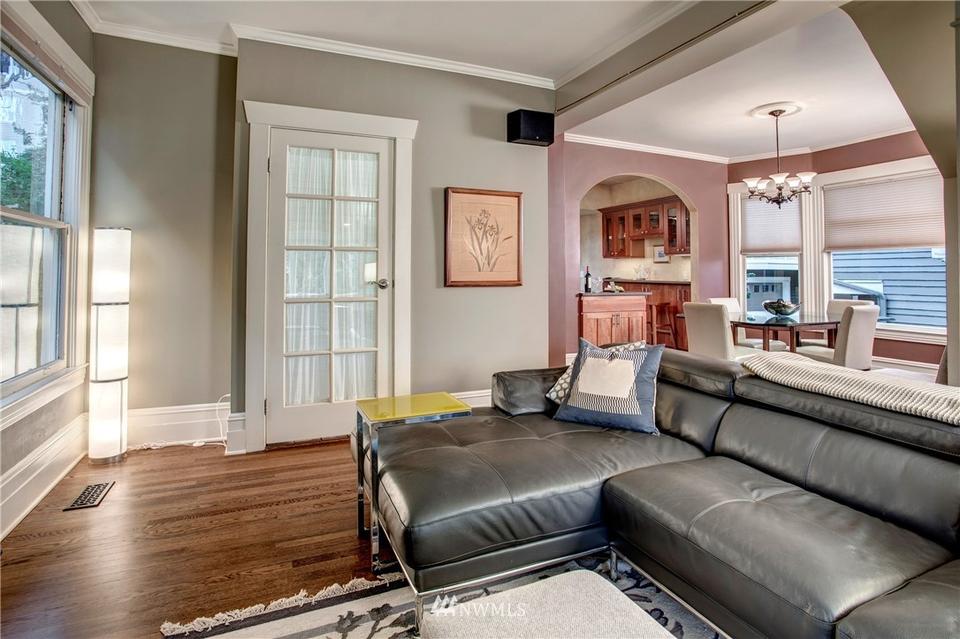  226 12th Ave E, Seattle, WA 98102 photo 12