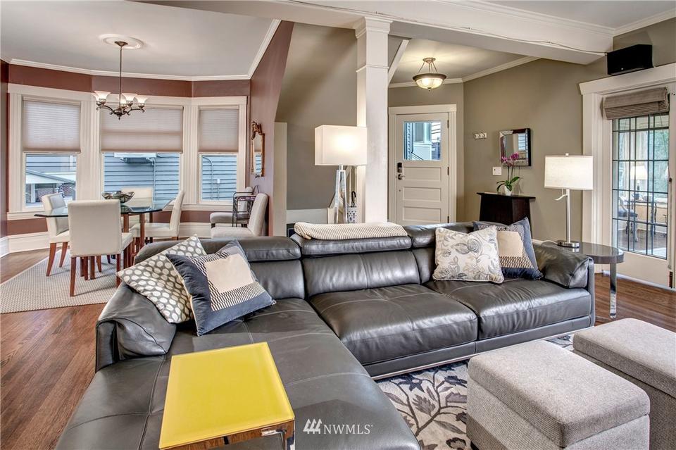  226 12th Ave E, Seattle, WA 98102 photo 11