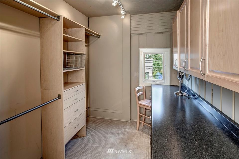  226 12th Ave E, Seattle, WA 98102 photo 38
