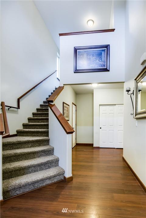 209 Ames St NE, Orting, WA 98360 photo 4