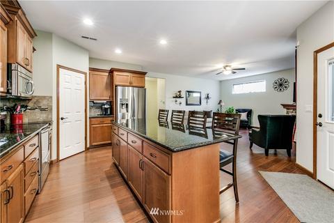 209 Ames St NE, Orting, WA 98360 photo 8