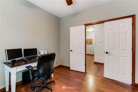 209 Ames St NE, Orting, WA 98360 photo 5