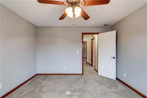 209 Ames St NE, Orting, WA 98360 photo 25