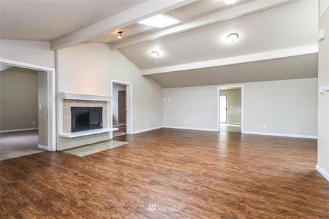 4802 Picnic Point Rd, Edmonds, WA 98026 photo 2