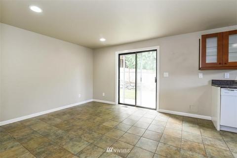 4802 Picnic Point Rd, Edmonds, WA 98026 photo 6