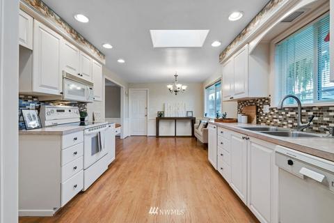 11601 51st Dr SE, Everett, WA 98208 photo 5