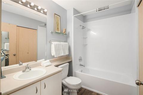 15300 112th Ave NE #C301, Bothell, WA 98011 photo 12