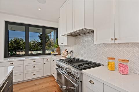 524 18th Ave E, Seattle, WA 98112 photo 9