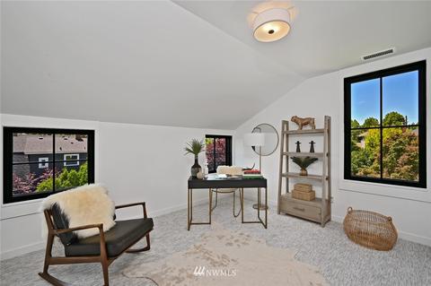 524 18th Ave E, Seattle, WA 98112 photo 29