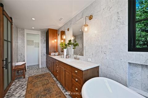 524 18th Ave E, Seattle, WA 98112 photo 26